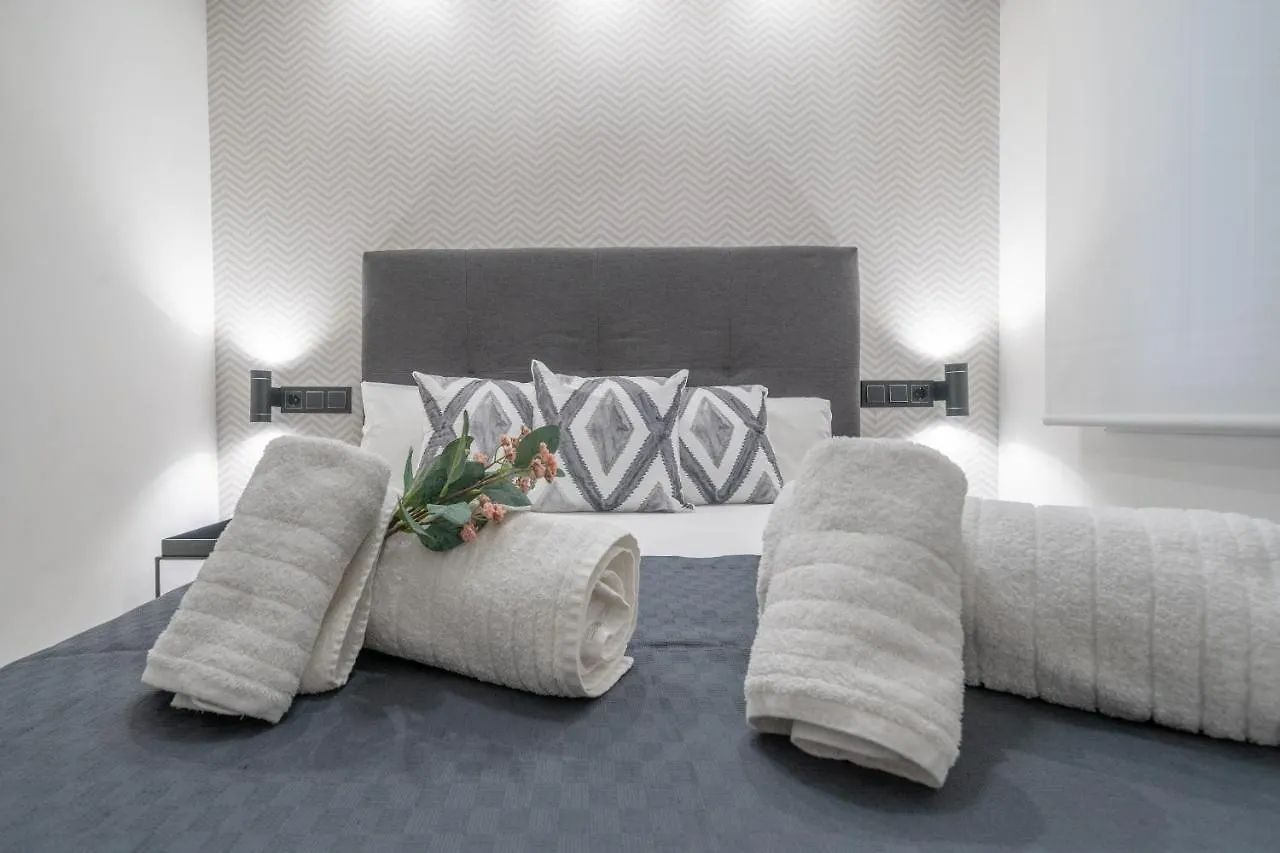 Xpce Teatro Square Apartment Malaga